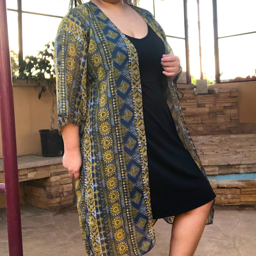 Lounge Kimono - Picture 3 of 6